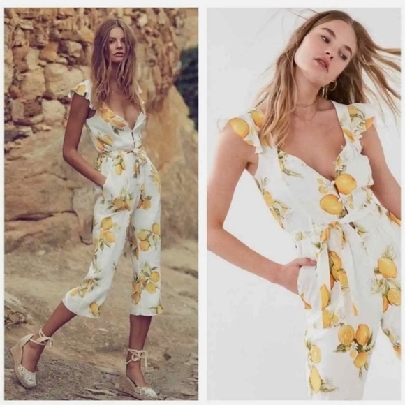 For Love And Lemons 🍋 Limonada Floral Lemon Print Jumpsuit Cropped Romper XS - Picture 3 of 9